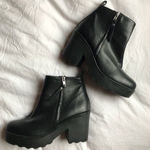 Chunky platform booties!